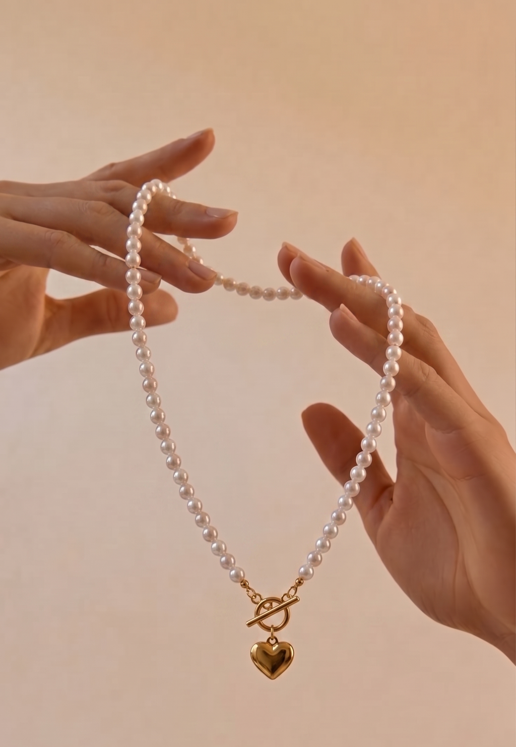 Eterna Heart necklace
